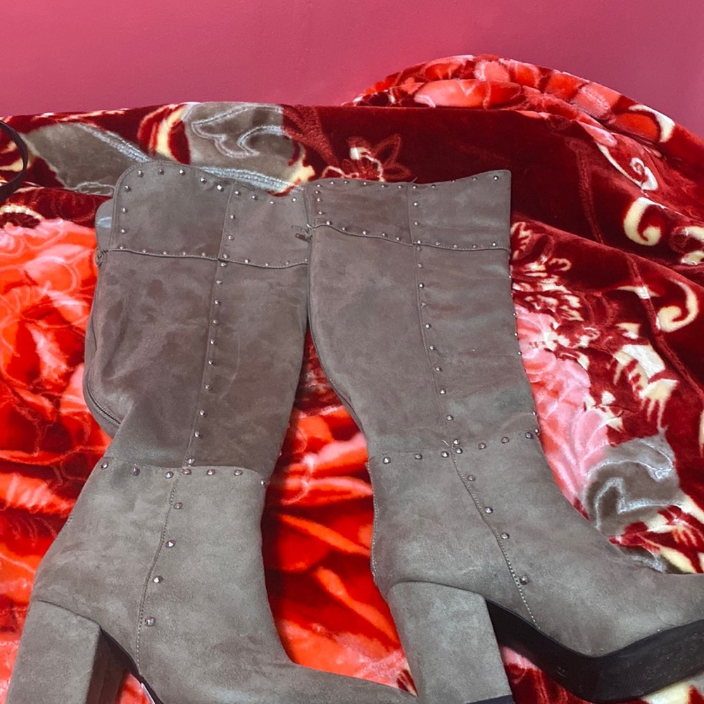 Over the knee boots